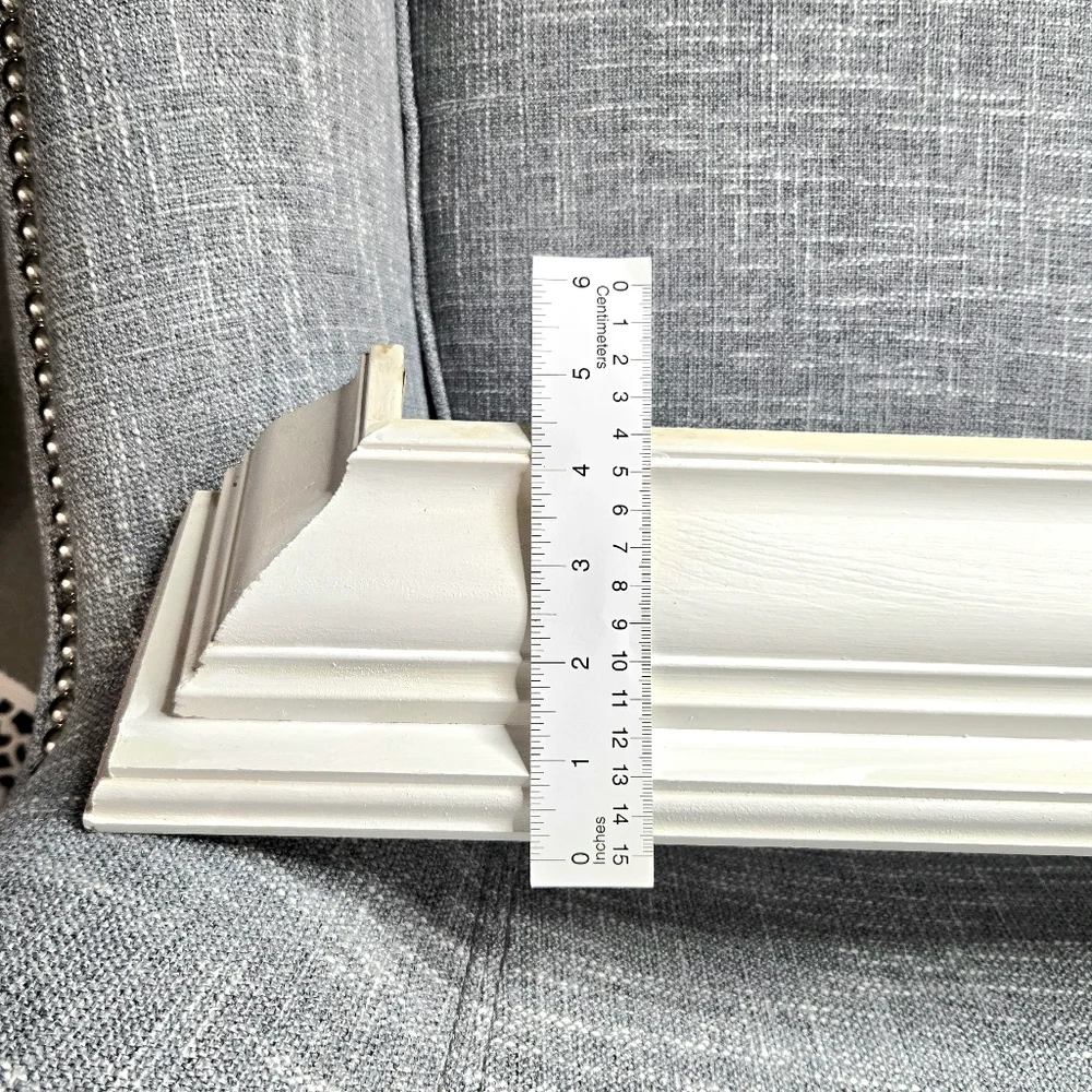 Wood Floating Wall Shelf. White.